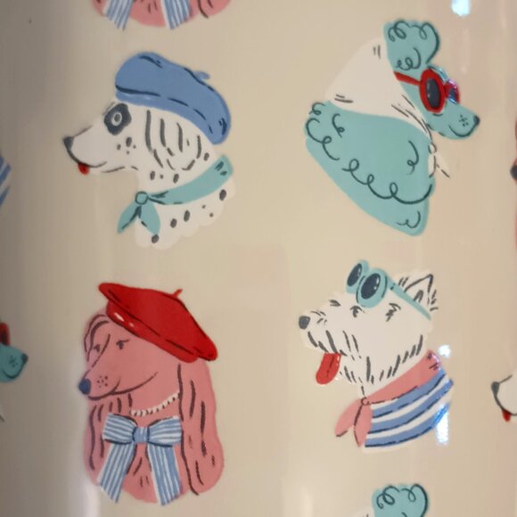 NWT~Fig & Fern Dogs Accessorized in Paris Fashion Looking "Tres Chic" 20 oz. Mug - Picture 7 of 8